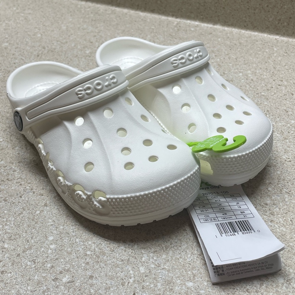 CROCS Baya Clog in White. size 13 C. New